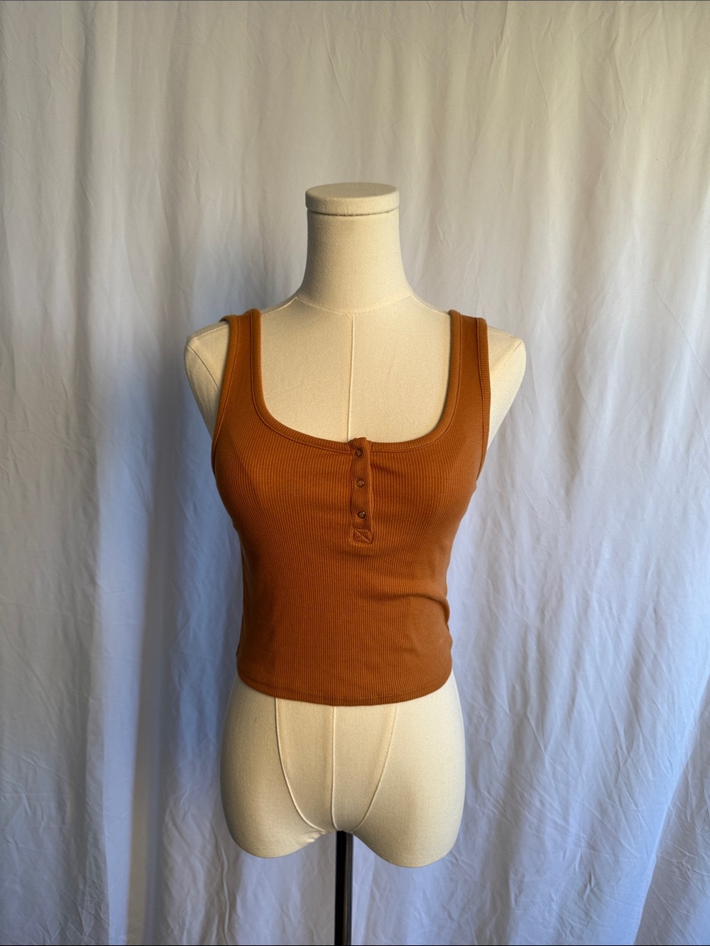 Forever 21 Rust Ribbed Button-Front Tank